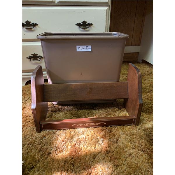 Vintage Home Decor Garbage Can and Magazine Rack