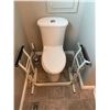 Image 1 : Toilet Assistance Lift