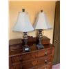 Image 1 : Pair of Lamps 31T