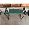 Image 1 : Collapsable Gardening Seat