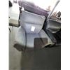 Image 4 : Light Gray Electric Recliner With USB Port