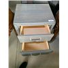 Image 2 : 2 Drawer Night Stand