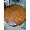Image 3 : Round Solid Wood End Table