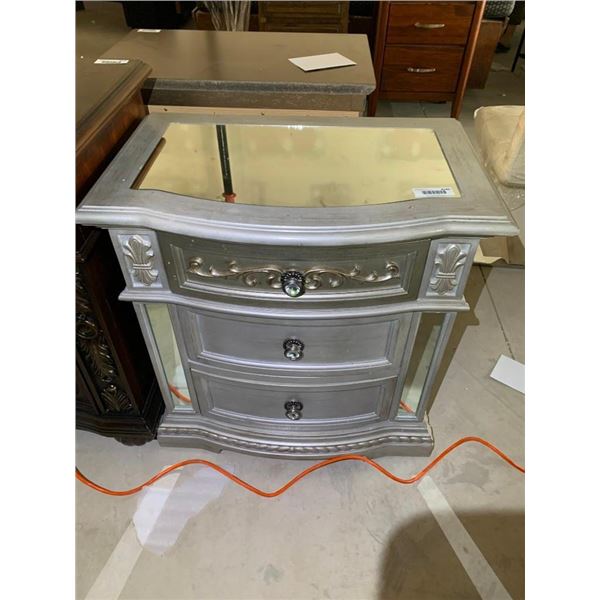 3 Drawer Night Stand