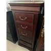 Image 1 : Davis Int'l Gentlemens 5 Drawer Solid Wood front Dresser
