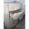 Image 3 : 5 Drawer Oval White Laquer Dresser