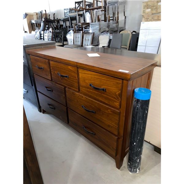 Shaker Style 7 Drawer Solid Wood Dresser