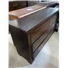 Image 2 : Burnished Wood Style 6 Drawer Dresser