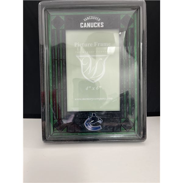 Vancouver Canuck’s 4x6 Stained Glass Photo Frame