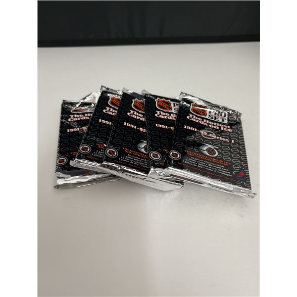 5 Packs 1991-92 Pro Set Hockey Cards
