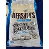 Image 2 : Hershey's Cookies N' Creme Drops (10 x 104g)