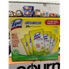 Image 1 : Lysol Advanced Disinfecting Wipes Club Pack 6 x 100 Wipes