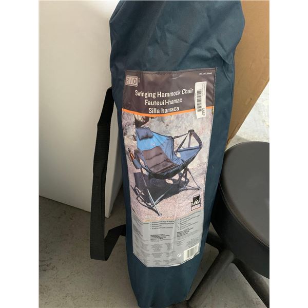 RIO Swinging Hammock Chair