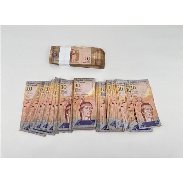 200 Venezuela 10 Bolivares Notes
