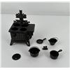 Image 1 : Cast Iron Queen Salesman Sample Stove