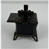 Image 5 : Cast Iron Queen Salesman Sample Stove