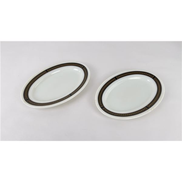 Pyrex Ebony Oval Plates