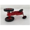 Image 4 : Hubley Farmall Tractor Toy