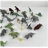 Image 3 : Marx Flintstones Dinosaur Cavemen Figures