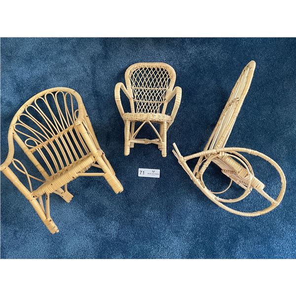 Wicker Bear / Doll Chairs 15T