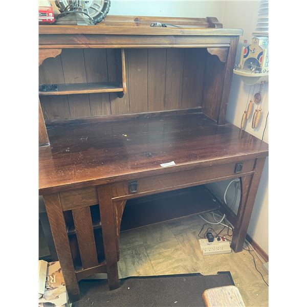 Antique Oak Arts & Crafts 45L x 27D x 56T