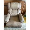 Image 1 : Lazyboy Recliner Note Wear
