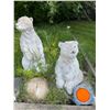 Image 1 : Bears Concrete Statues