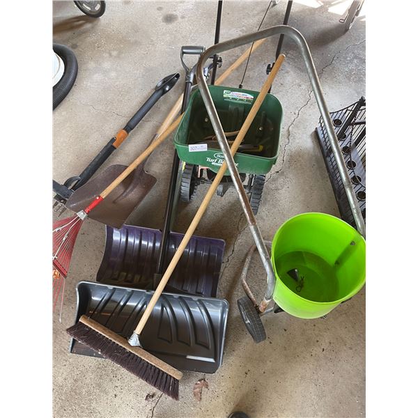 Yard Tools Collection Seed Spreaders