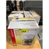 Image 1 : 3 SUNBEAM 12 CUP COFFEE MAKERS ( 1 WHITE & 2 BLACK )