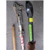 Image 2 : MISC: PRUNING POLE, WEEDER & EDGER