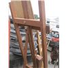 Image 2 : LG. WOODEN EASEL