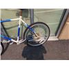 Image 2 : BLUE/WHITE NORCO BIKE