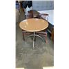 Image 1 : PAIR OF FOLDING DINING CHAIRS AND ROUND TABLE