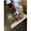 Image 1 : LOT OF ESTATE GOODS AND COLLECTIBLES