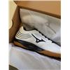 Image 2 : MIZUNO MENS SHOES SIZE 10.5