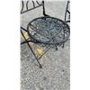 Image 2 : 2 DECORATIVE METAL PATIO CHAIRS