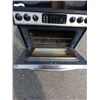 Image 3 : FRIGIDAIRE GLASSTOP RANGE OVEN