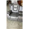 Image 2 : 2 SEATER MOVIE RECLINER WITH CUP HOLDERS AND CENTER STORAGE