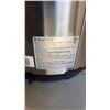 Image 4 : AS NEW INSTANT POT DUO 6QT 7 IN 1 PRESSURE COOKER TESTED AND WORKING - RETAIL $159