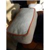 Image 2 : BLOCK CUSHION AND SOFA COVER
