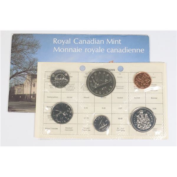 #90 UNCIRCULATED 1977 CANADIAN 6 COIN PROOF-LIKE