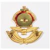 Image 2 : #358 WW2 RAF RCAF OFFICERS METAL CAP BADGE SMALL