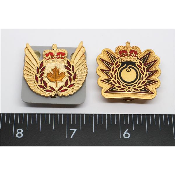 #430 PAIR OF BADGES EXPLOSIVE ORDNANCE DISPOSAL