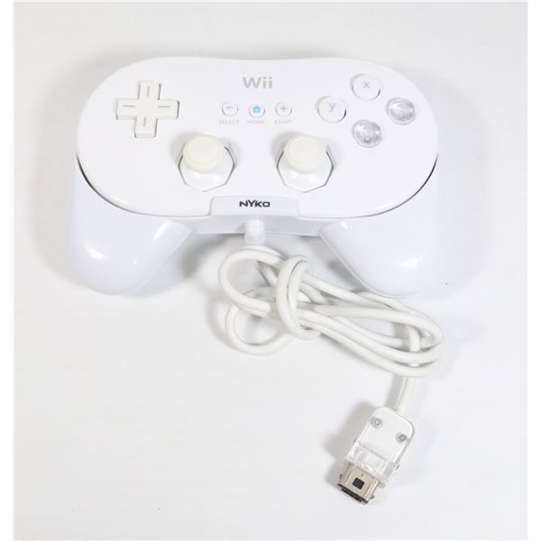 #961 NINTENDO WII CLASSIC CONTROLLER