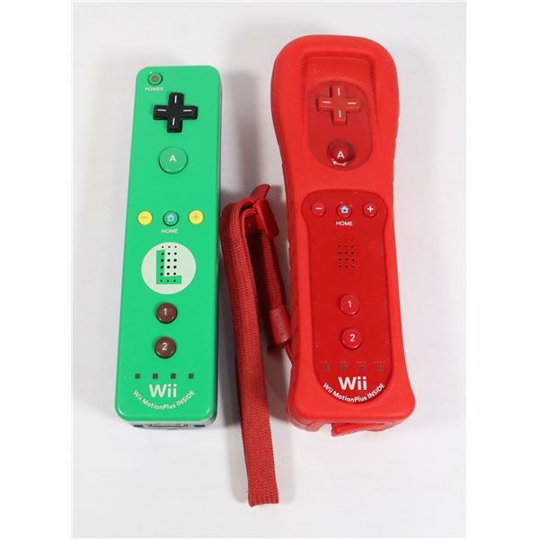 #962 NINTENDO WII MOTIONPLUS PAIR MARIO LUIGI