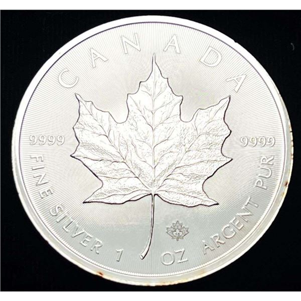 2016 Canada $5 Maple Leaf 1 ozt .9999 Silver