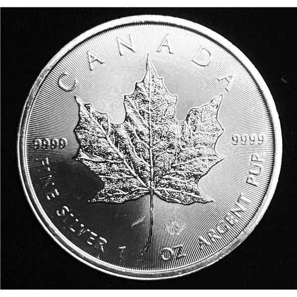 2021 Canada $5 Maple Leaf 1 ozt .9999 Silver