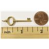 Image 10 : Tiffany & Co. Oval 18K Gold Key Charm