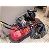Image 2 : Husky - oil lubricated oil compressor - 26 gallons tank