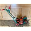 Image 1 : Briggs & Stratton - 3HP power trim lawn edger